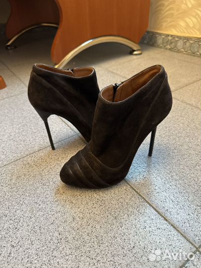 Ботильоны женские 36,5р замша
