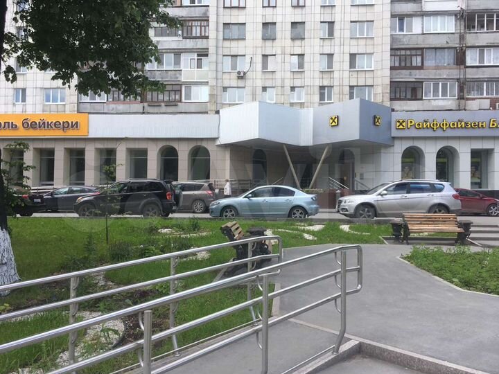 Торговая площадь, 180 м²