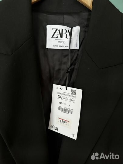 Пиджак черный Zara