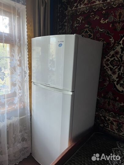 Холодильник на запчасти