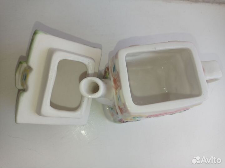 Чайник заварочный фарфоровый маленький