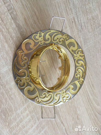 Поворотный светильник Novotech 9,2 см, 50 Вт, золо