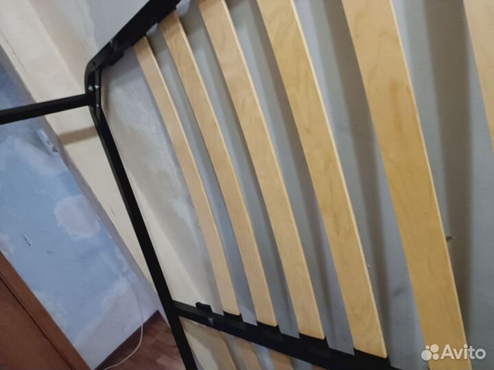 Кровать двухспальная 160 200