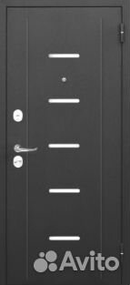 Дверь металлическая входная с витрины