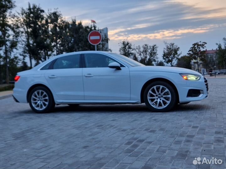 Audi A4 2 AMT, 2020, 49 500 км