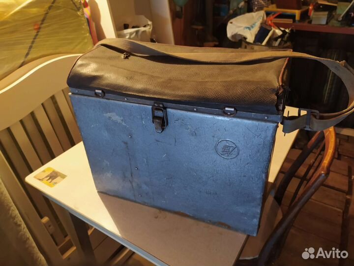 Зимний рыболовный ящик