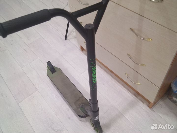 Трюковой самокат