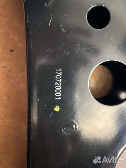 Рычаг подвески передний левый