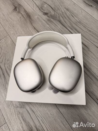 Apple airpods max 2024