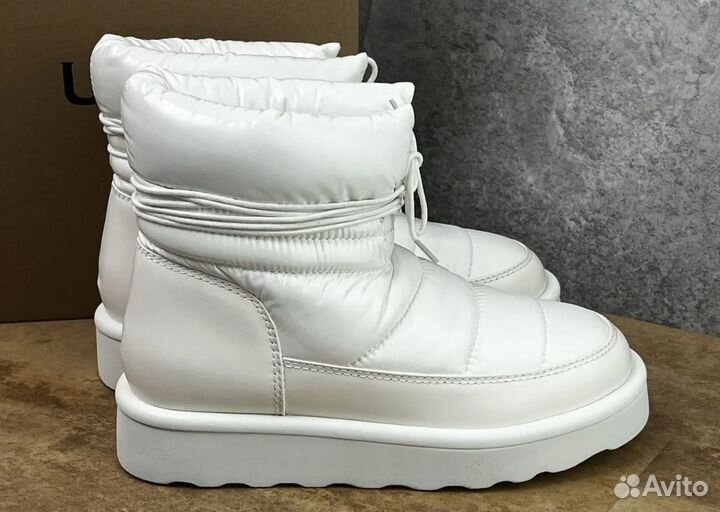 Ugg Classic Mini Blow White