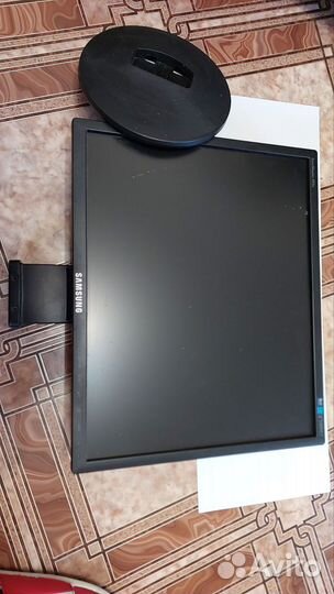 Монитор Samsung syncmaster 943n