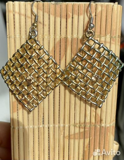 Серьги разные