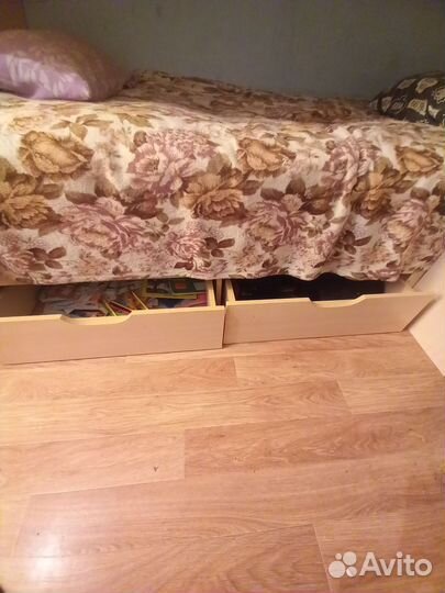 Двухъярусная кровать бу