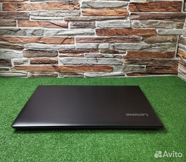 Мощный ноутбук Lenovo i3 7го/Видеоката 2гб/8 озу