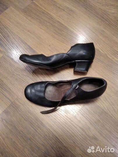 Туфли для бальных танцев