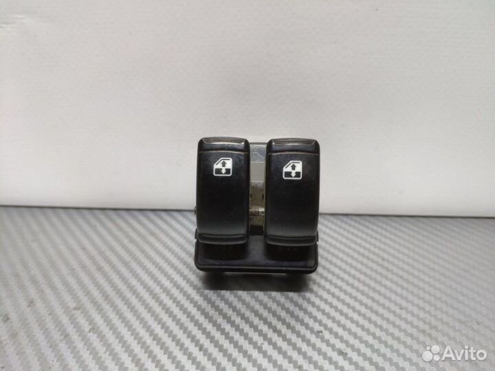 Блок кнопок передний левый Chevrolet Aveo T250