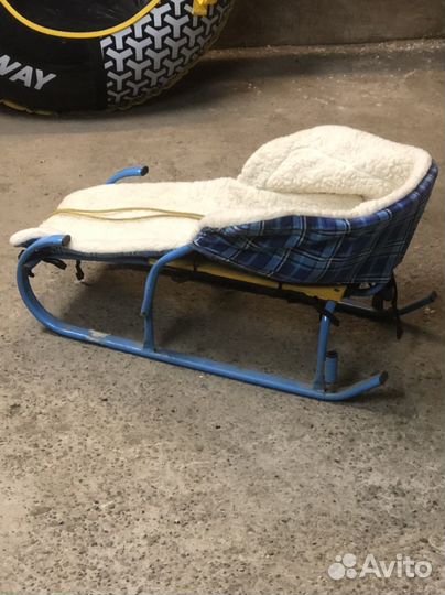 Продам санки детские