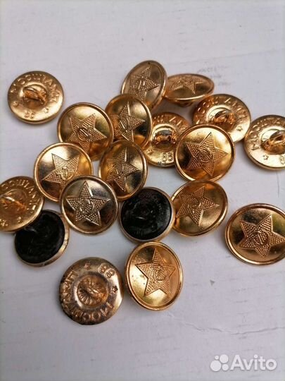 Пуговицы