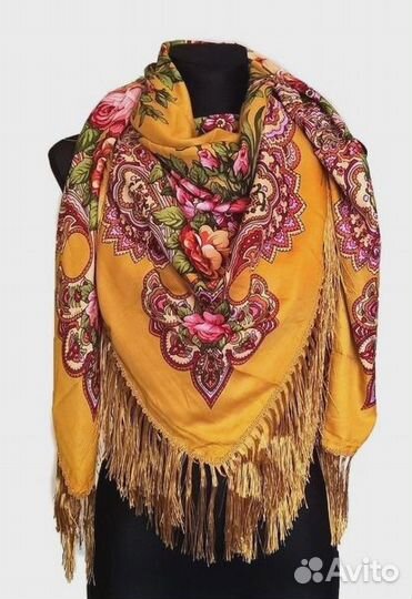 Платки 120*120см, новые