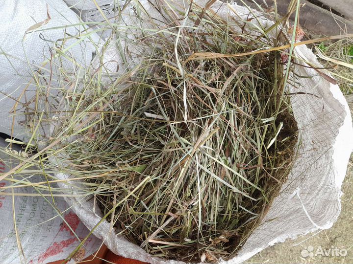 Сено мешками