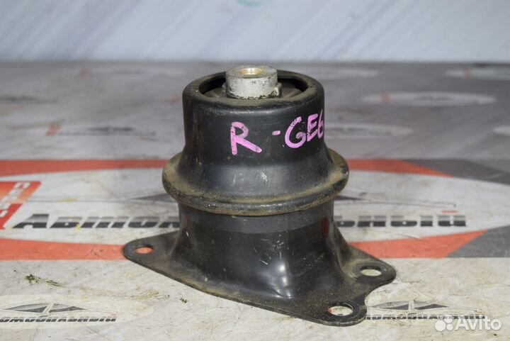 Подушка двс перед право c Honda Fit GE6 L13A