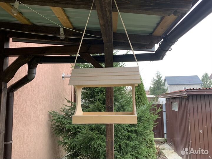 Кормушка для птиц