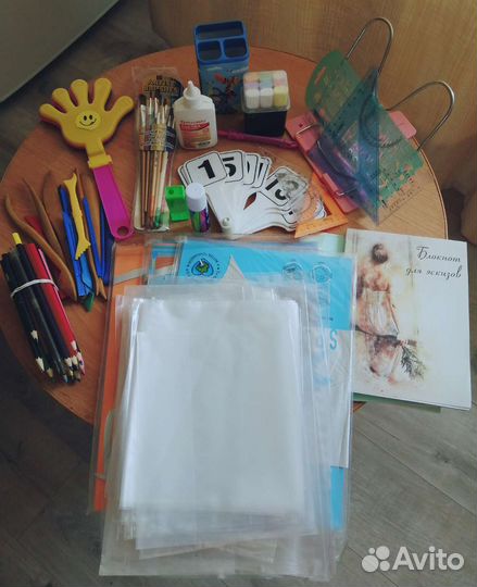 Канцтовары пакетом для младшего школьника