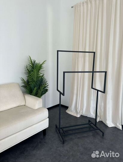 Вешалка напольная