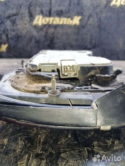 Фонарь задний левый Nissan Bluebird u13