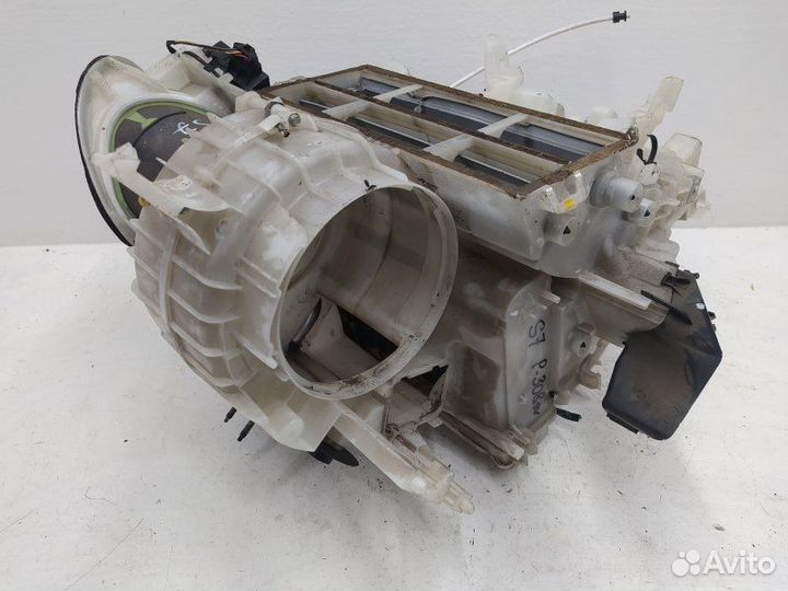 Б/У Б/У Корпус отопителя (печки) Европа