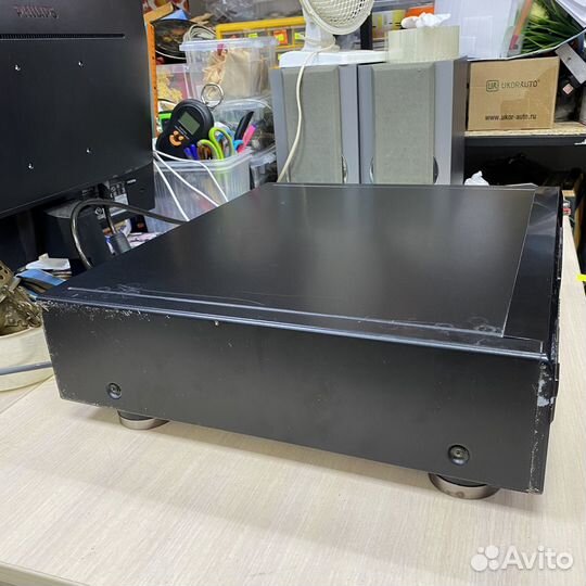 CD проигрыватель Sony CDP-CE305 (сзр)