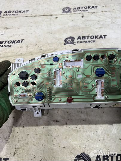 Приборная панель Nissan Primera P11