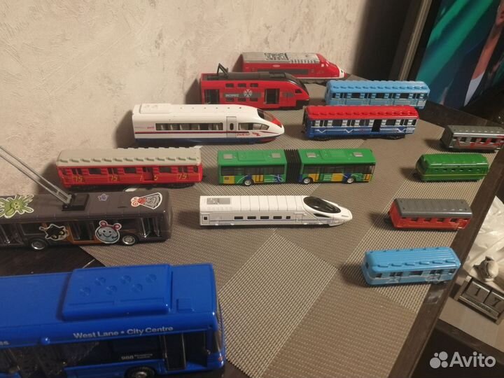 Игрушки транспорт