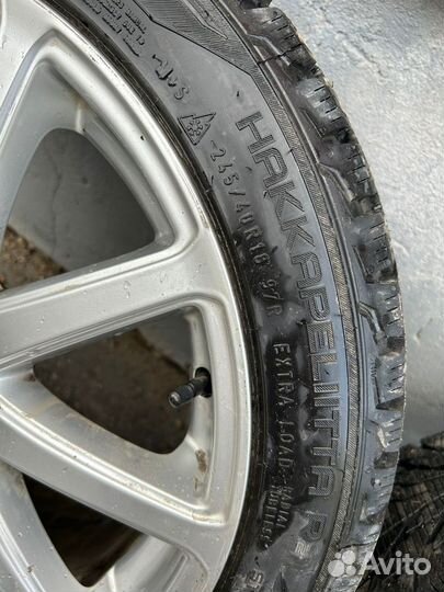 HakkapeliittaR2 245/40R18+ диски 8J0601025D