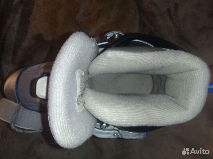 Роликовые коньки