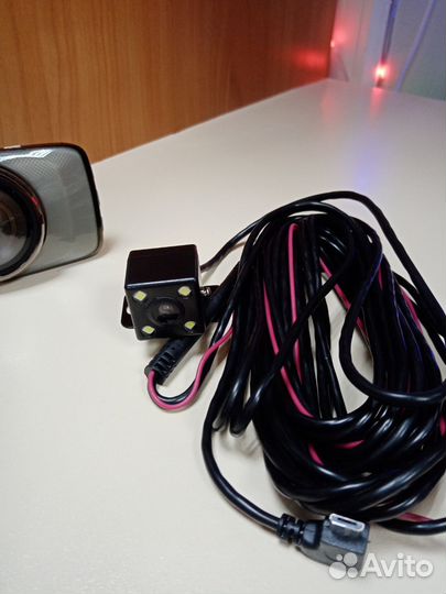 Новый Видеорегистратор Dunobil Chrom Duo