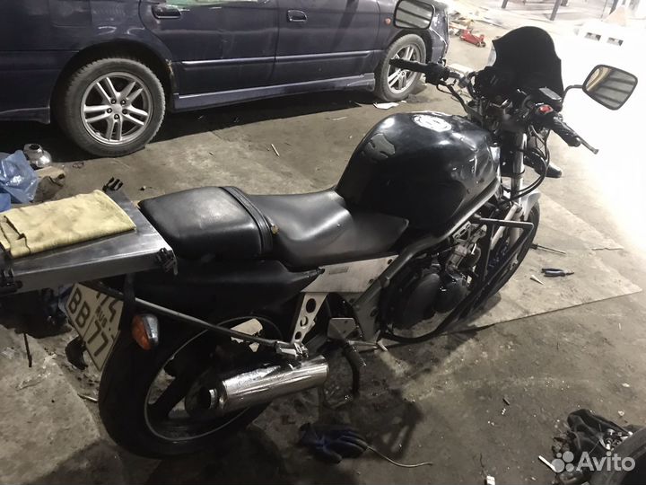 Honda cb1