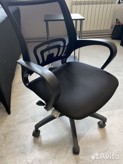 Компьютерный стул офисный