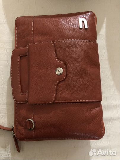 Сумка для планшета кожанная,новая