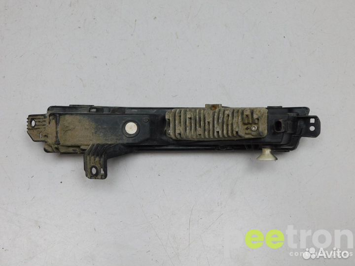 Б/У Фара противотуманная левая б/у Отремонтирован