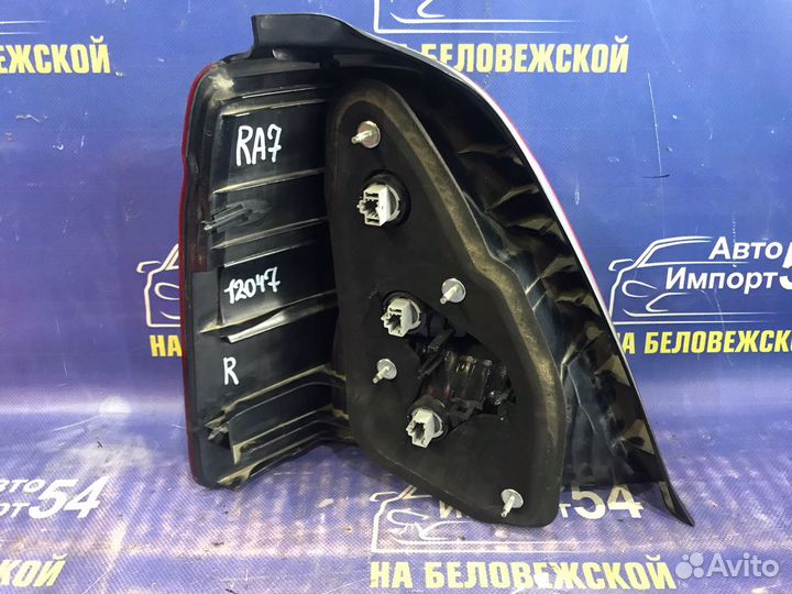 Стоп правый honda odyssey RA6, RA7, RA8, RA9 F23A