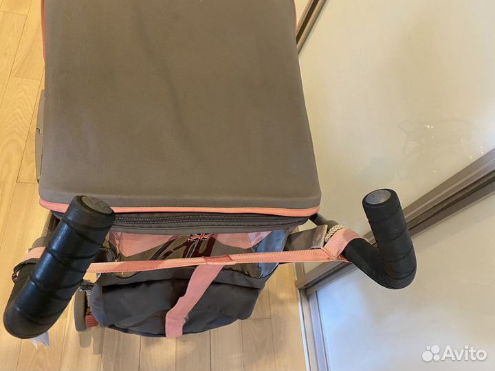 Коляска детская Maclaren