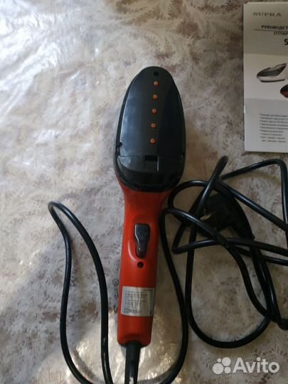 Ручной пароочиститель (отпариватель)