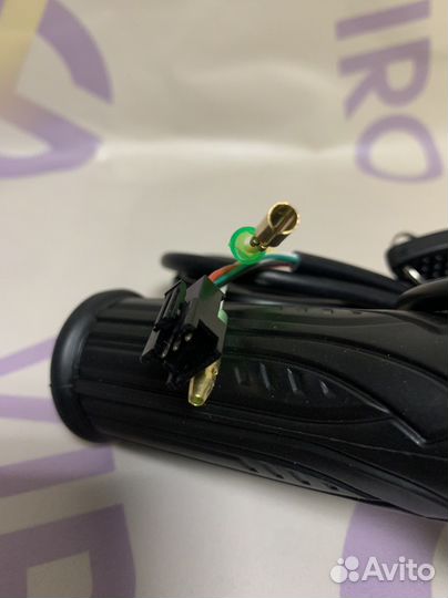 Ручка газа для электровелосипеда с вольтметром