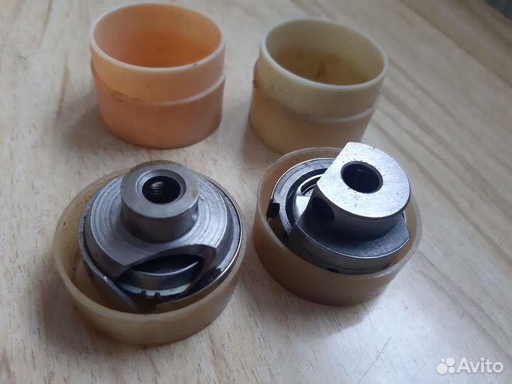 Челнок для швейной машины запчасти