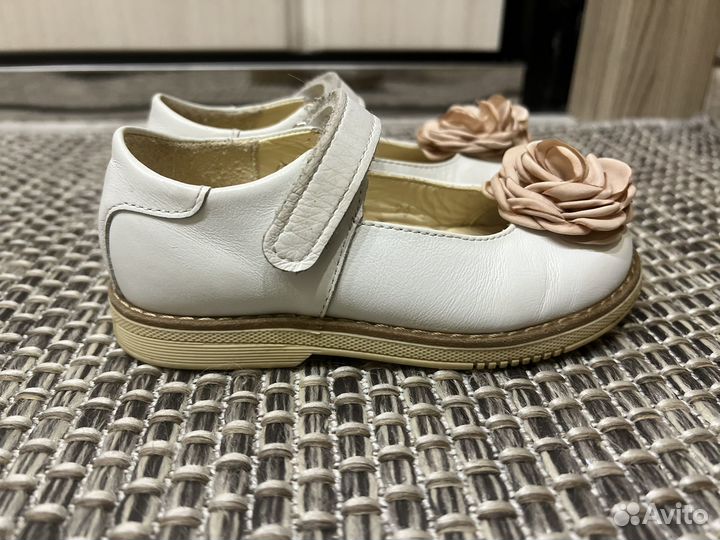 Туфли для девочки 26 размер