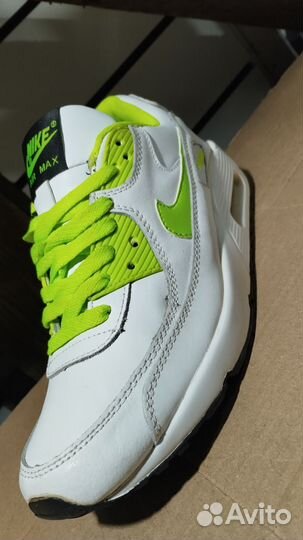 Мужские зимние кроссовки