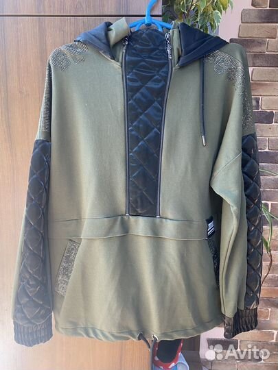 Костюм женский Турция б/у 50-52р