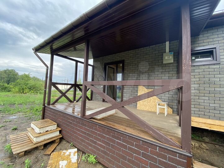 Дом 97,5 м² на участке 8 сот.