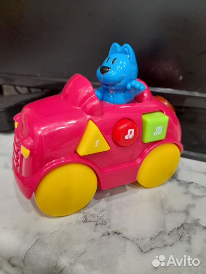 Машинка музыкальная
